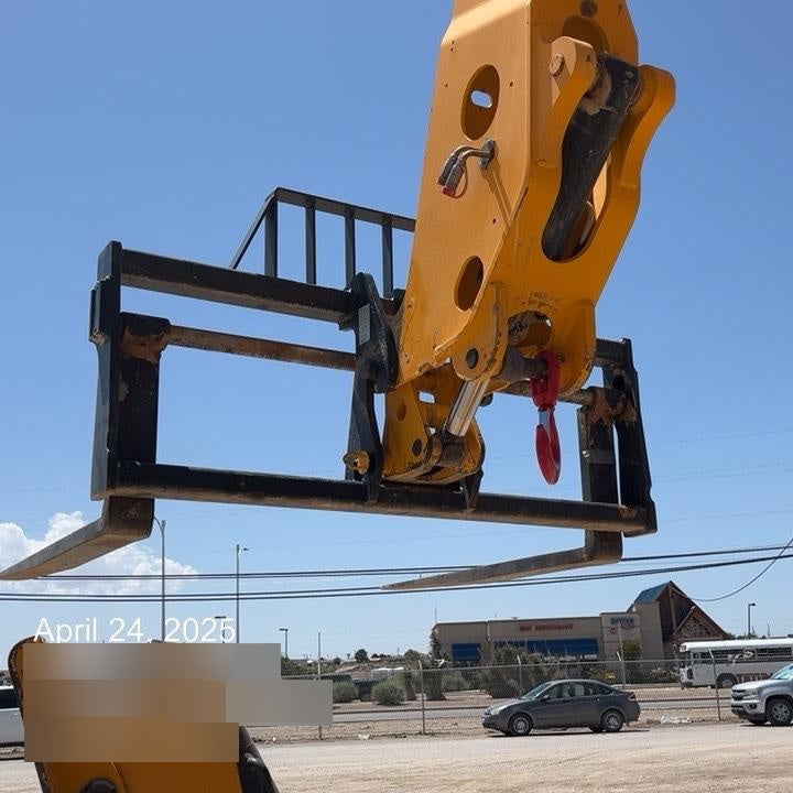 2019 JCB 512-56