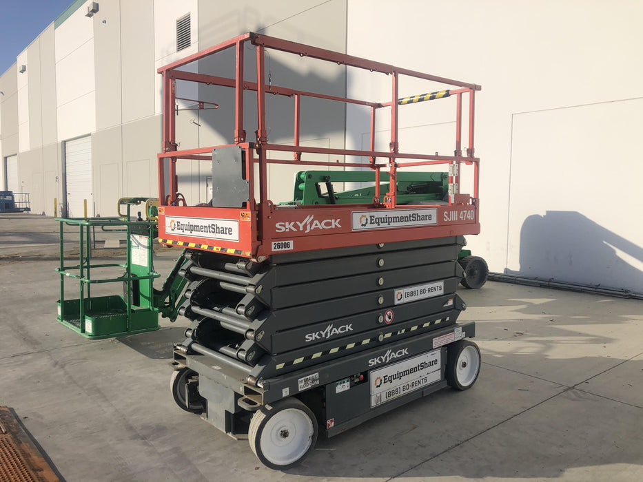2022 SKYJACK SJ4740