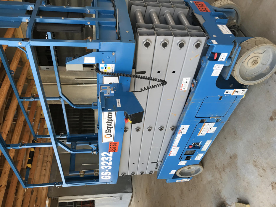 2019 Genie GS-3232 Standard Options