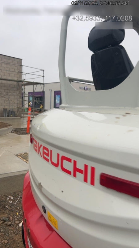 2021 TAKEUCHI TB250-2