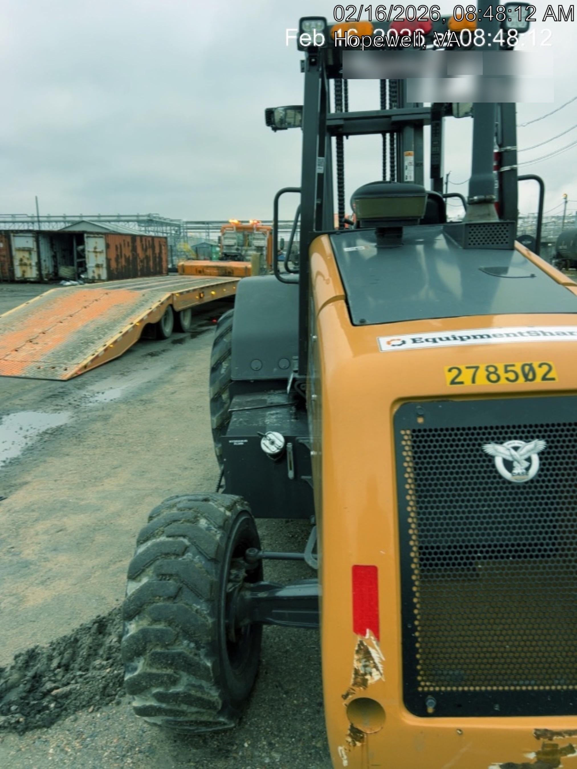 2023 CASE 588H
