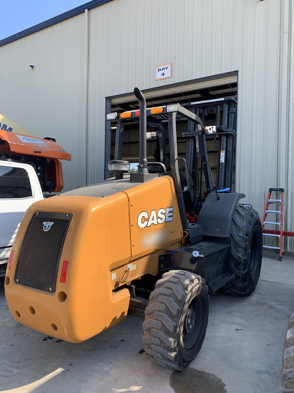 2021 CASE 588H