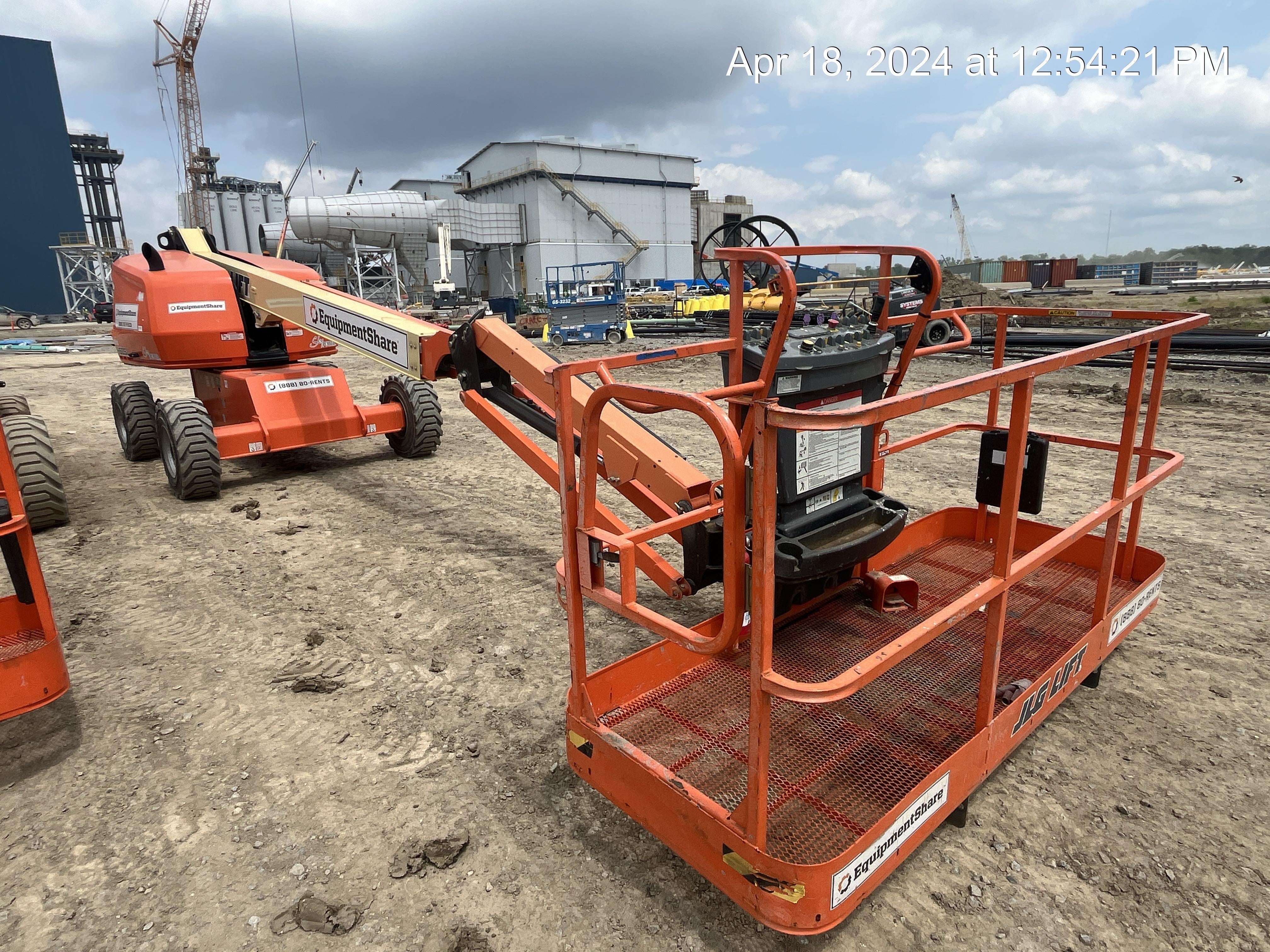 2022 JLG 460SJ