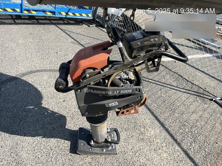 2025 HUSQVARNA LT6005