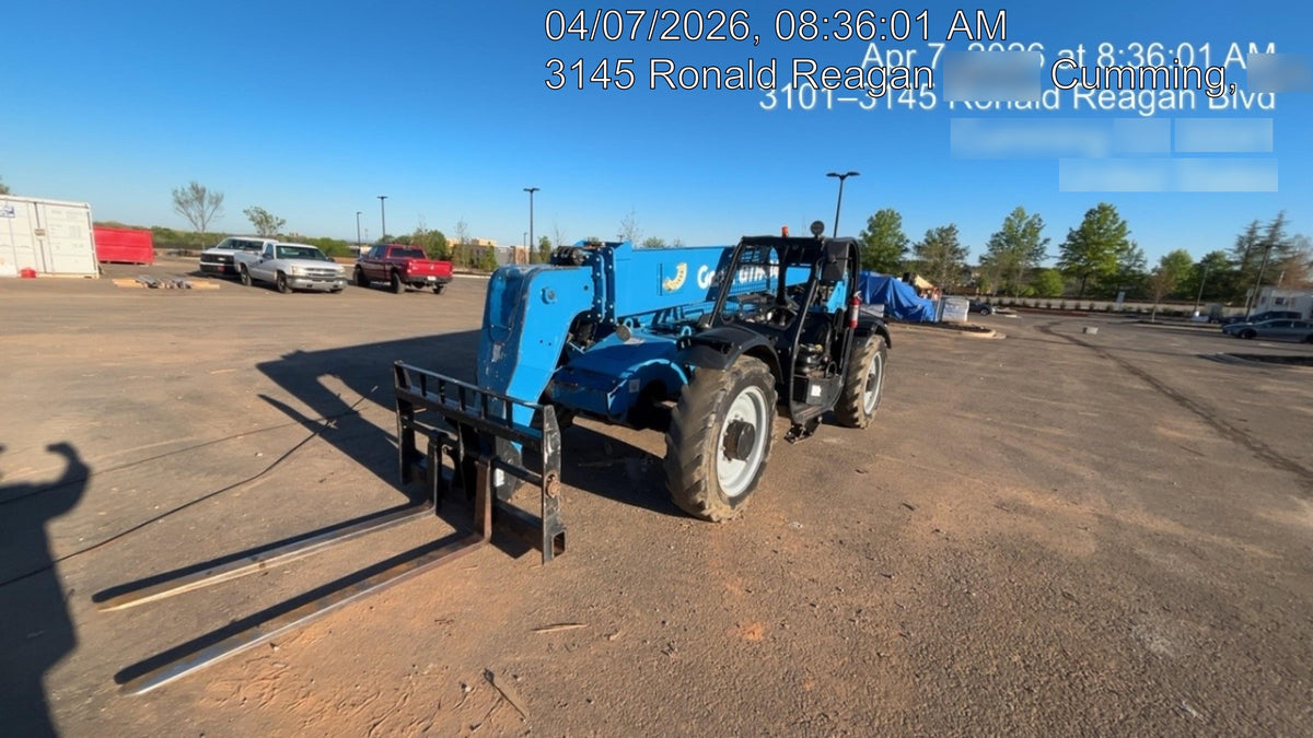 2018 Genie GTH-844 Genie GTH-844D w/Open ROPS, FF Tires, Work Light/Beacon, 60" Carriage and Forks