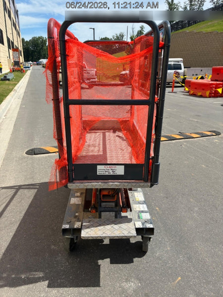 2023 JLG 1030P