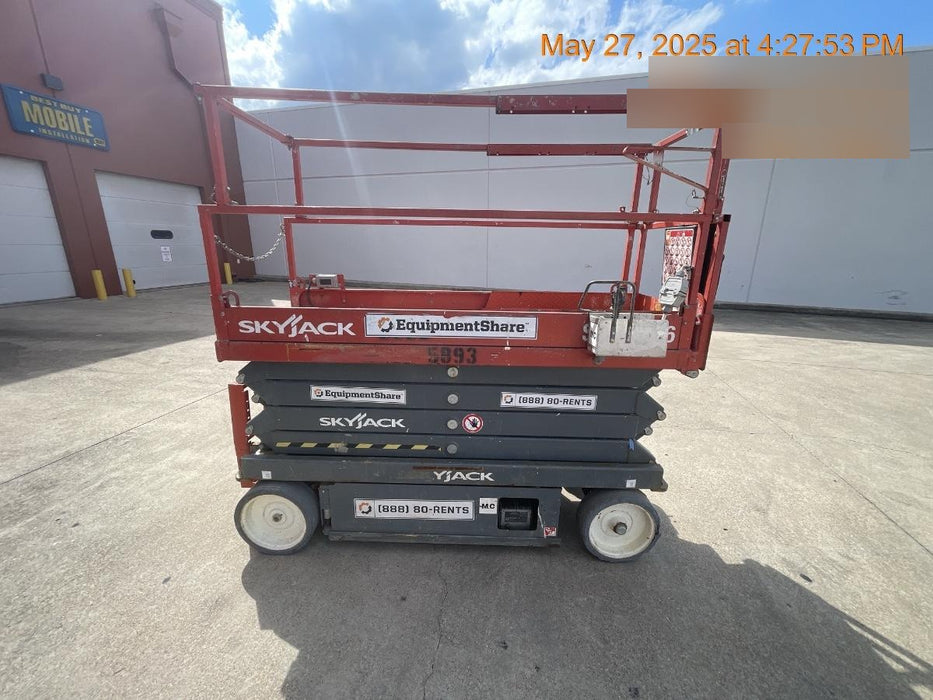 2017 Skyjack SJIII-3226 Skyjack SJ3226, Trojan Battery Set, Extended Warranty 5yr/5k hr