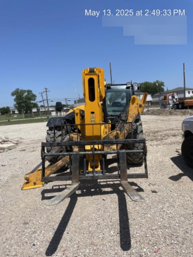 2023 JCB 510-56