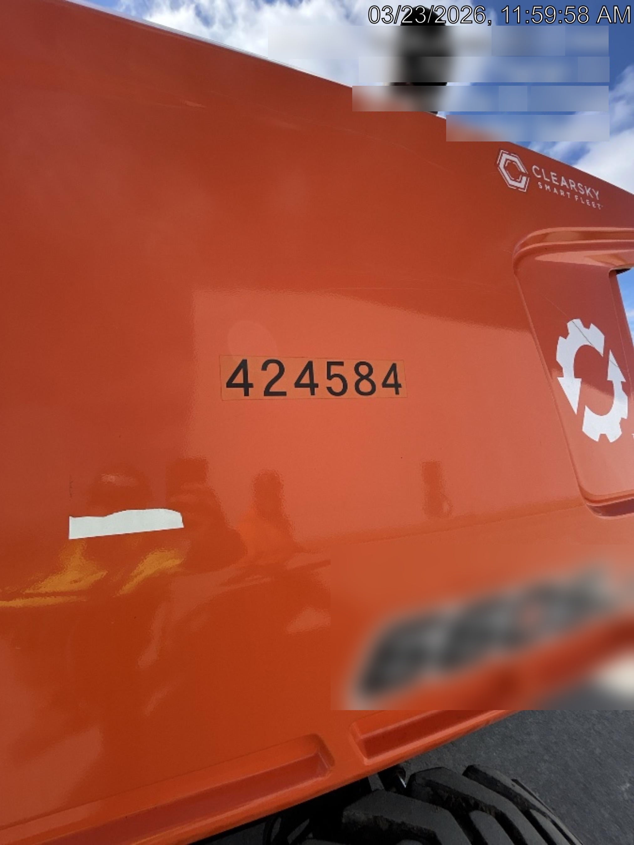 2024 JLG 660SJ