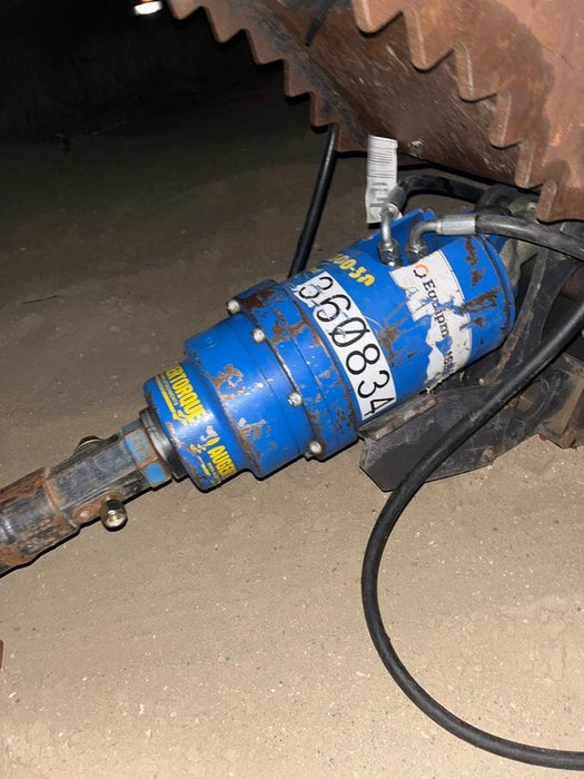 2023 AUGER TORQUE 3300-30