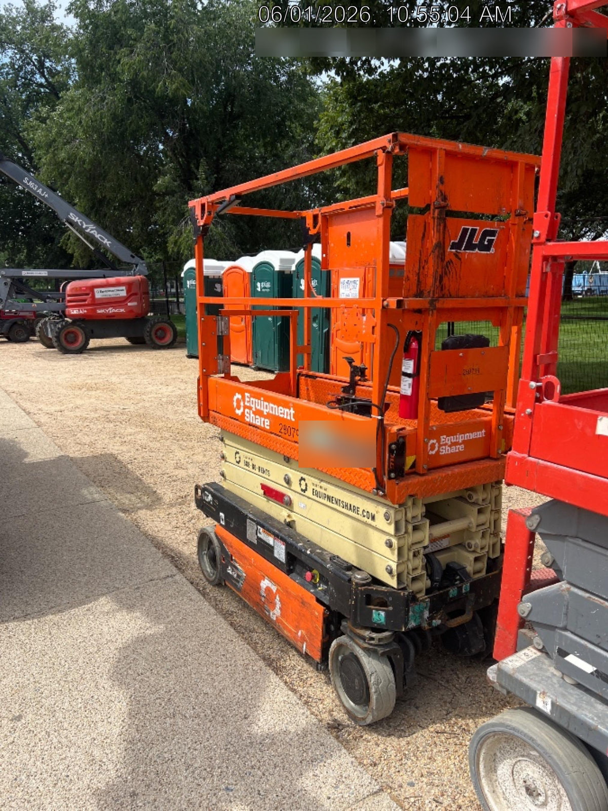 2022 JLG ES1932