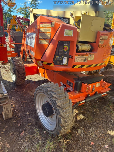 2022 JLG 340AJ
