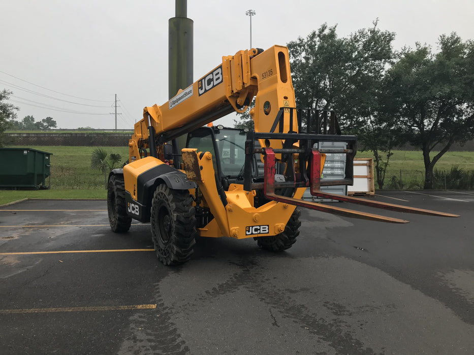 2019 JCB 510-56