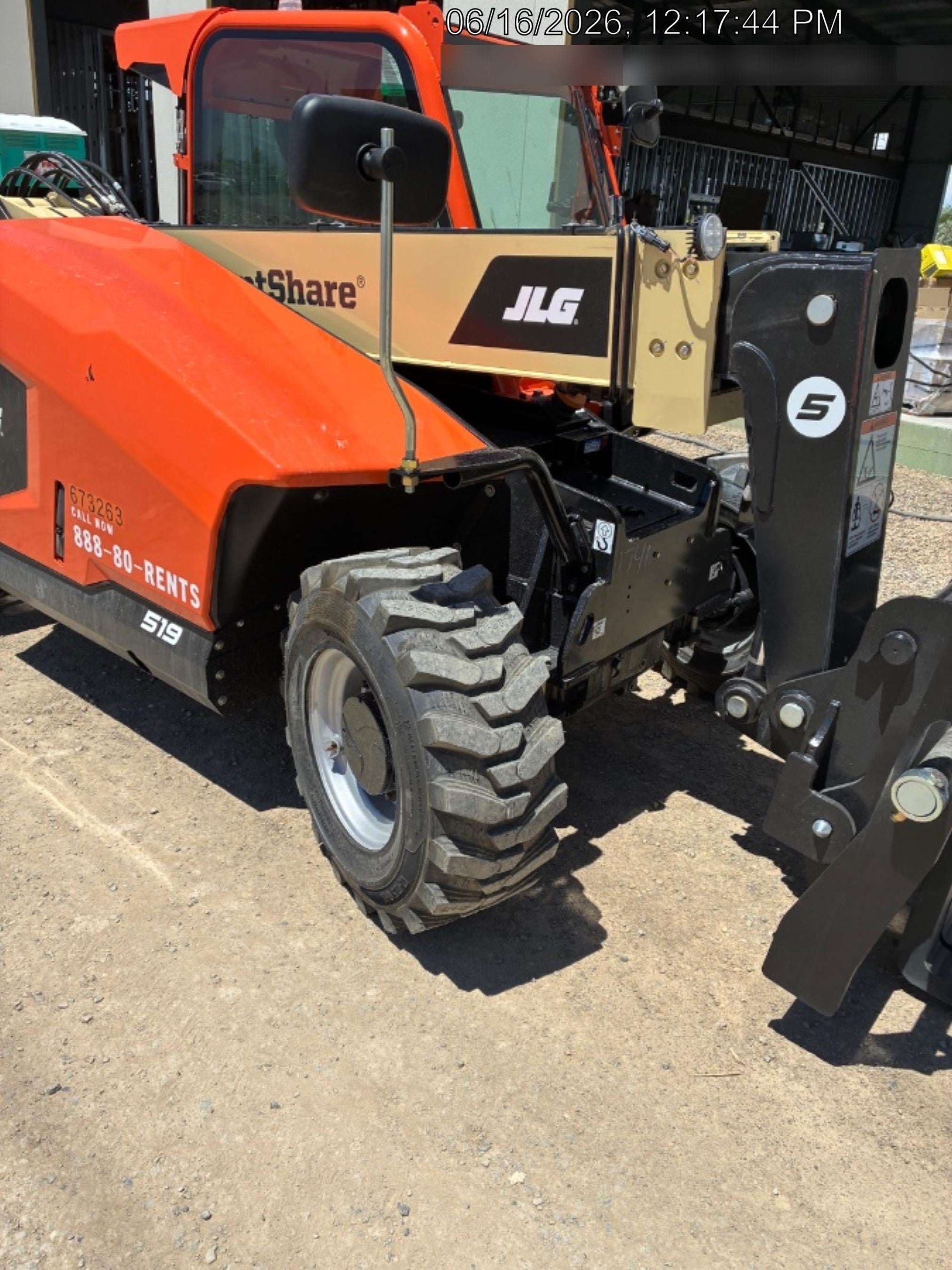 2026 JLG 519