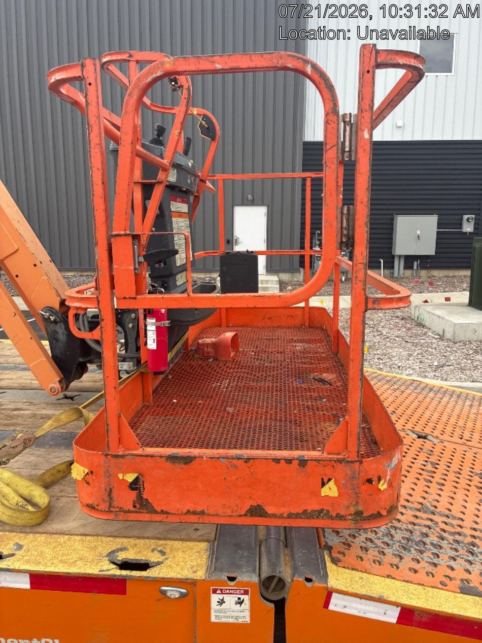 2023 JLG 460SJ