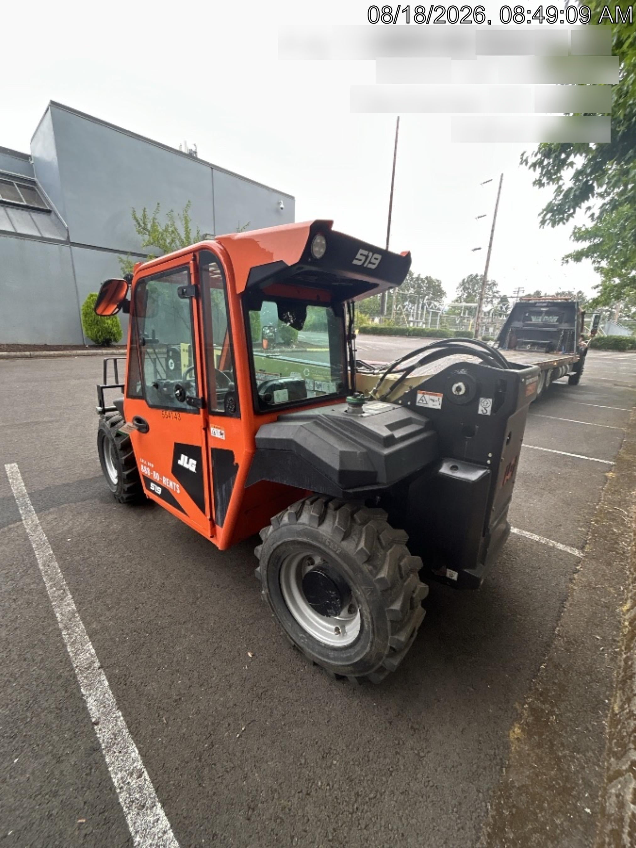 2025 JLG 519