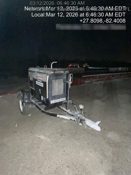 2019 Lincoln Electric Vantage 322 Welder Ready-Pak 3, Two wheel trailer, Fender and Light kit, Cable Rack