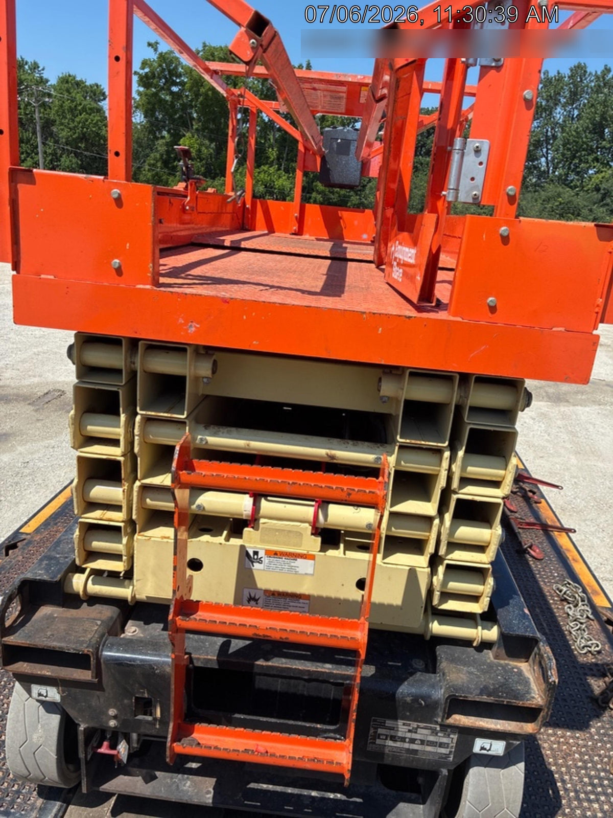 2022 JLG ES3246