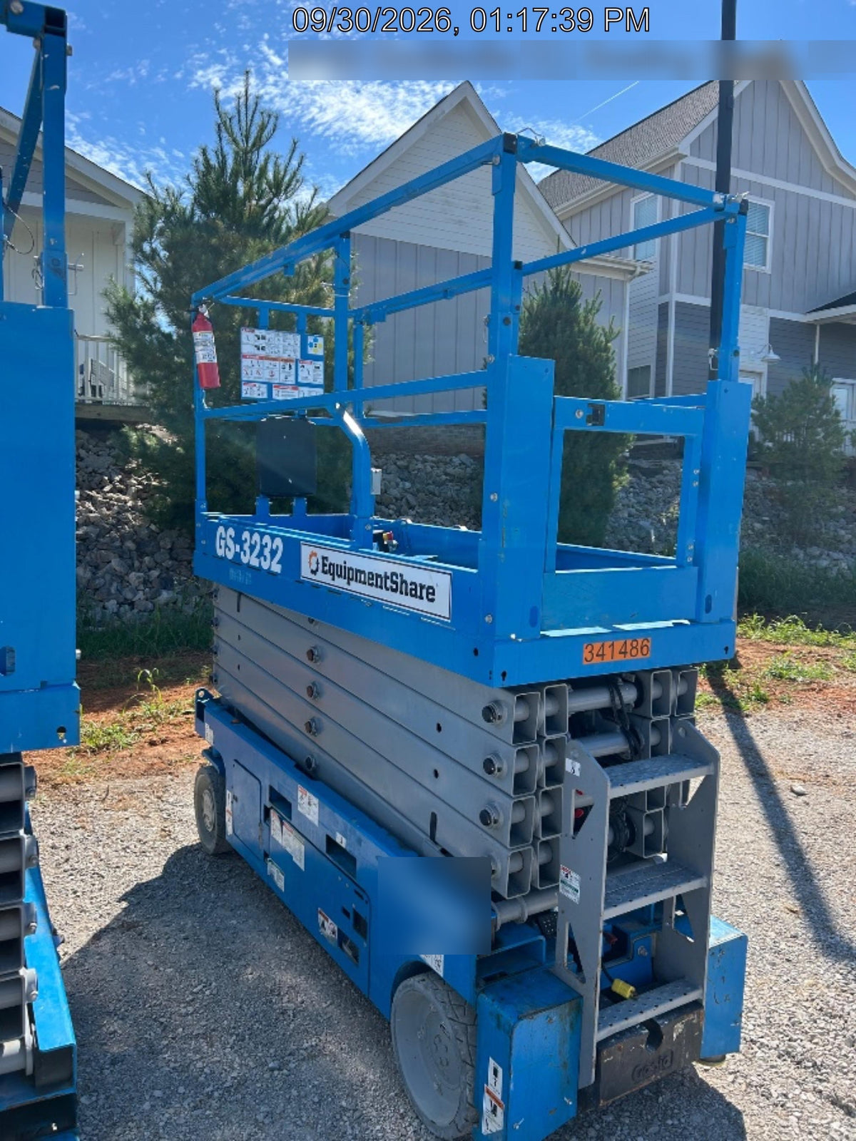 2023 GENIE GS-3232