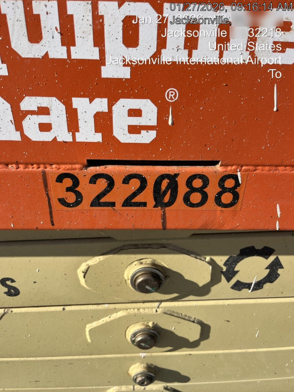 2023 JLG ES3246