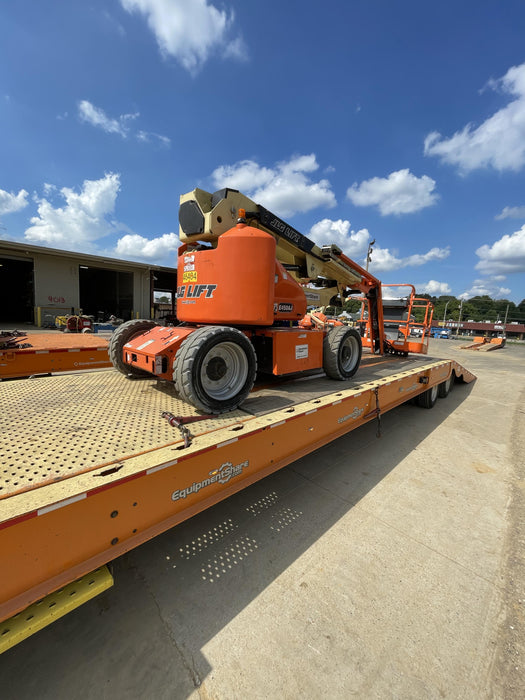 2019 JLG E450AJ