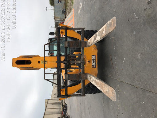 2019 JCB 512-56 109 HP w/CAB/HVAC, Beacon, Aux Hydraulics, Worklights, Solid Tires w/60" Carriage/Forks