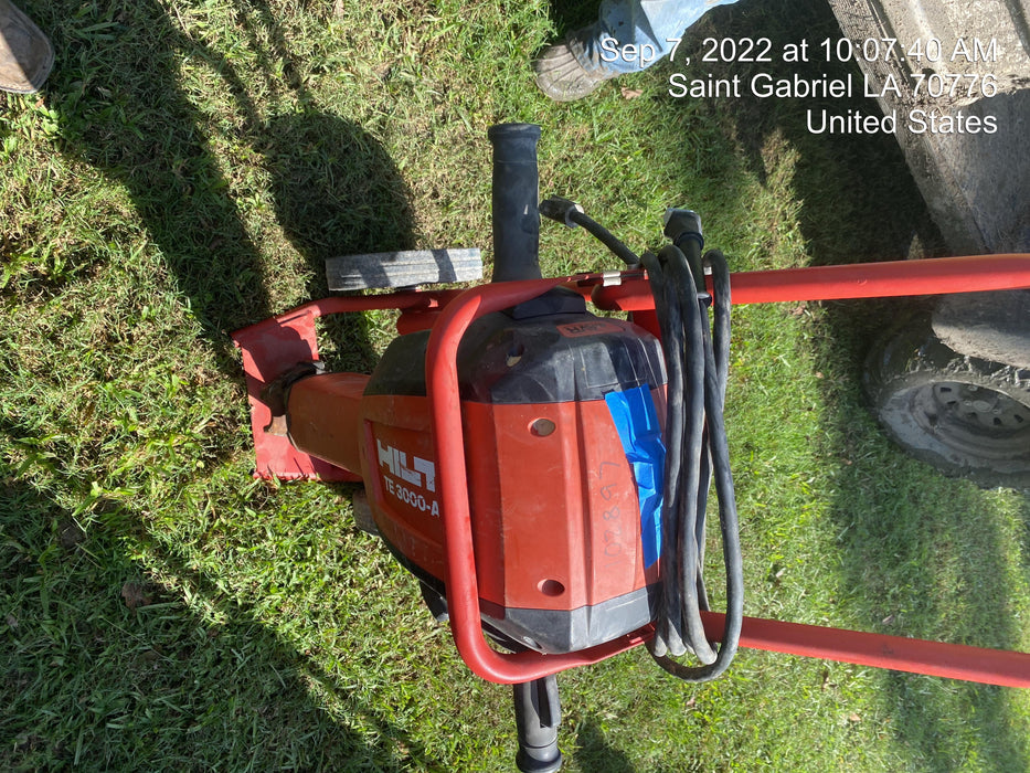 2020 HILTI TE 3000-AVR
