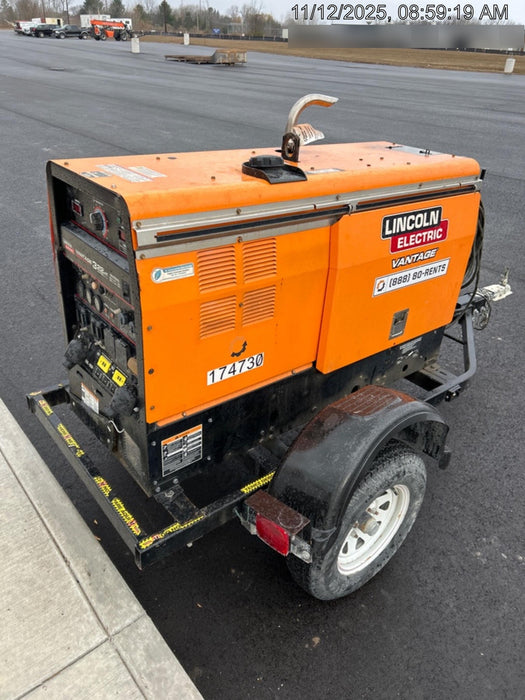 2021 Lincoln Electric Vantage 322 Vantage 322 Ready Pak 3 w/ Decals, ORANGE (includes trailer, cable rack, fender light kit) NO Telematics