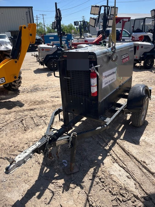 2019 Lincoln Electric Vantage 322 Lincoln Vantage 322 Welder w/Trailer, Light Kit, Cable Rack