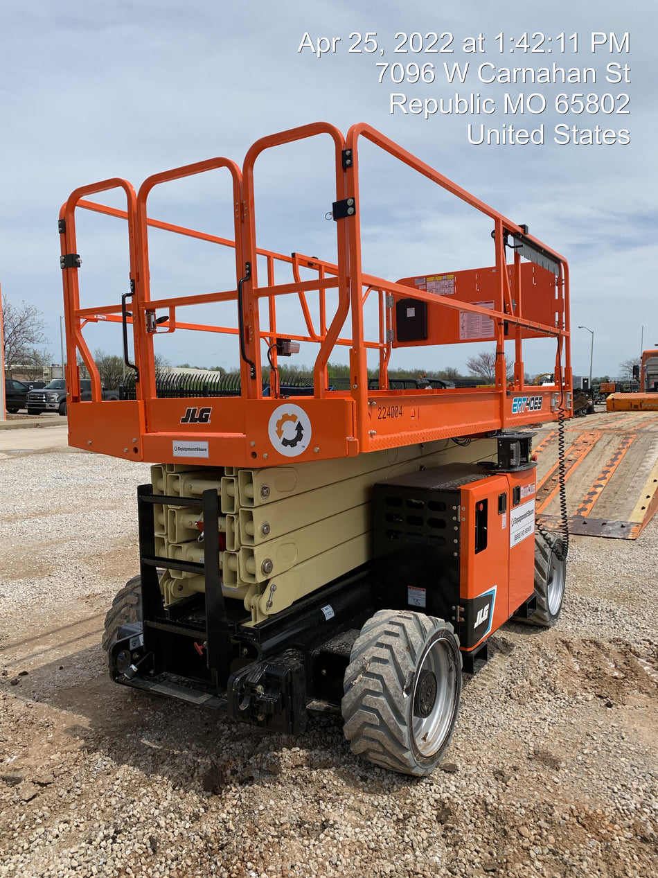 2022 JLG ERT4069