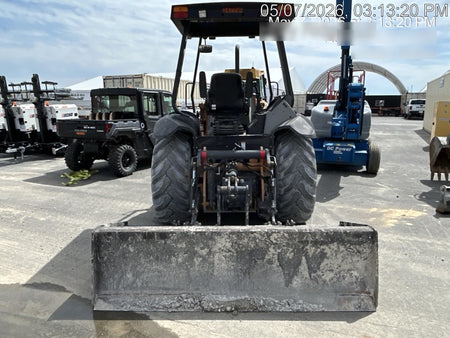 2022 CASE 570N EP
