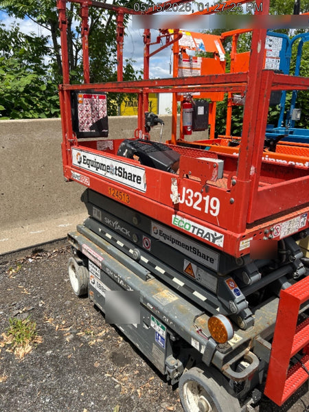 2021 SKYJACK SJ3219