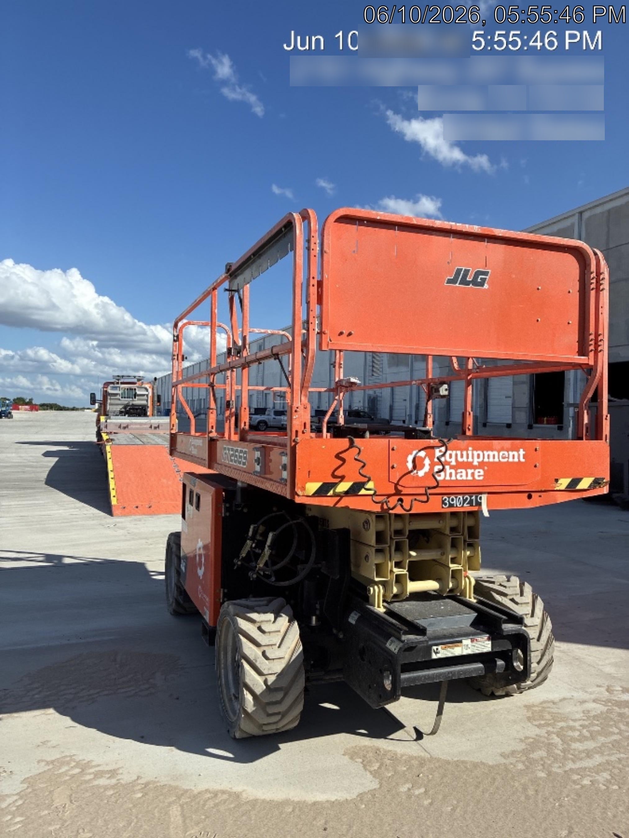 2024 JLG RT2669