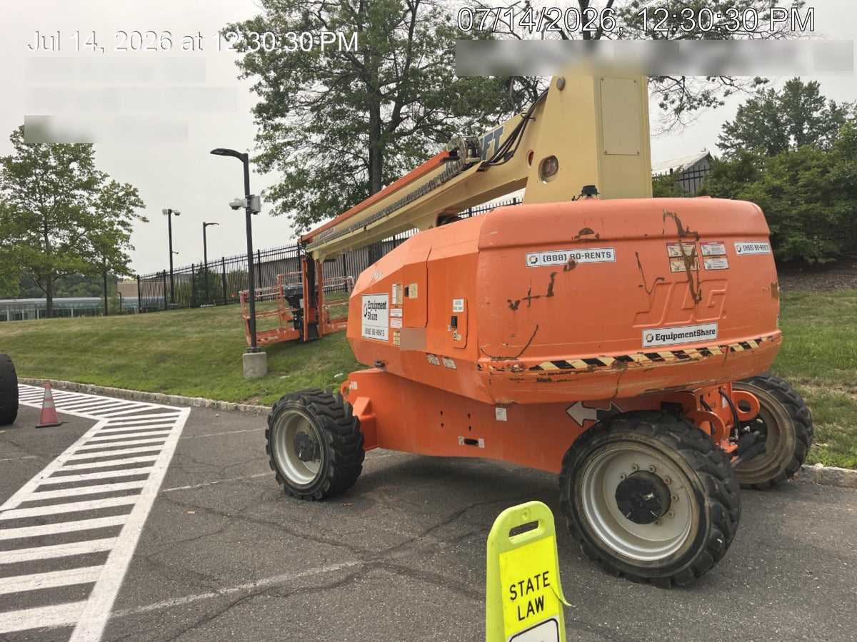 2020 JLG 860SJ