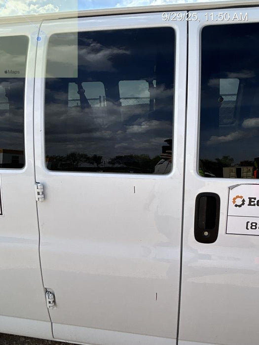 2023 CHEVROLET Express Van - Rental