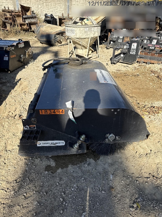 2021 PALADIN Sweepster SB72