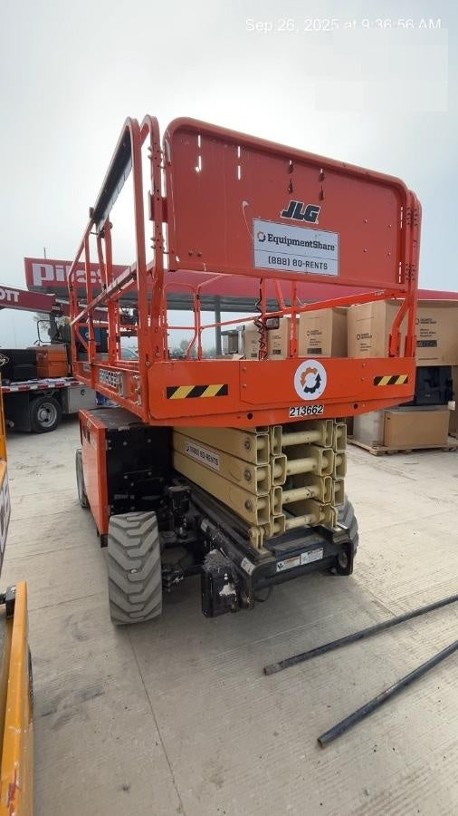 2022 JLG ERT4069