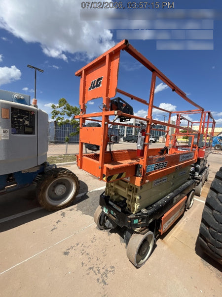 2021 JLG ES2632