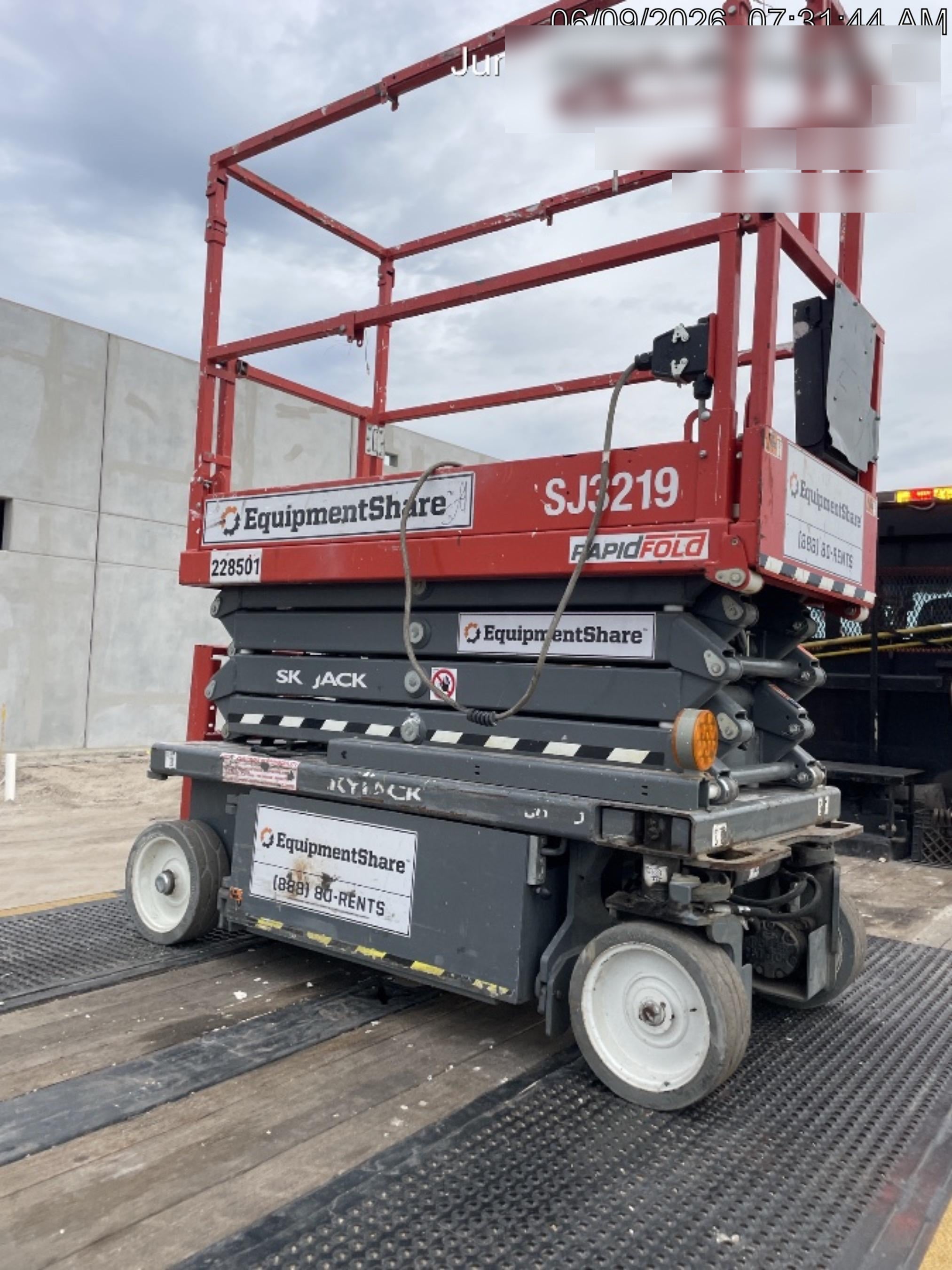 2022 SKYJACK SJ3219