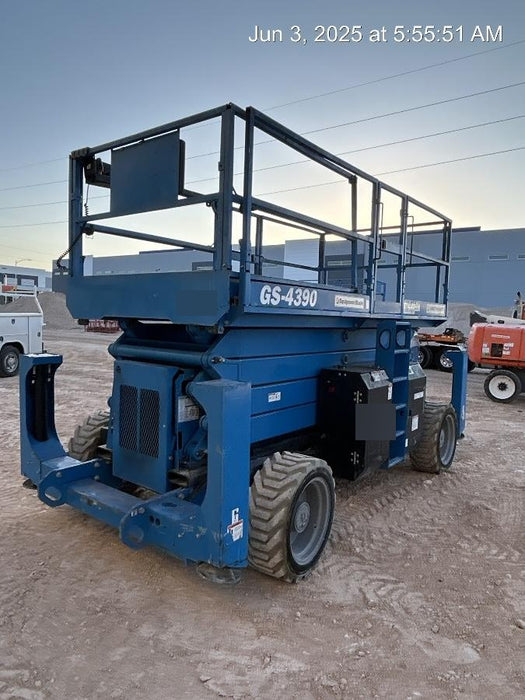 2019 GENIE GS-4390 RT