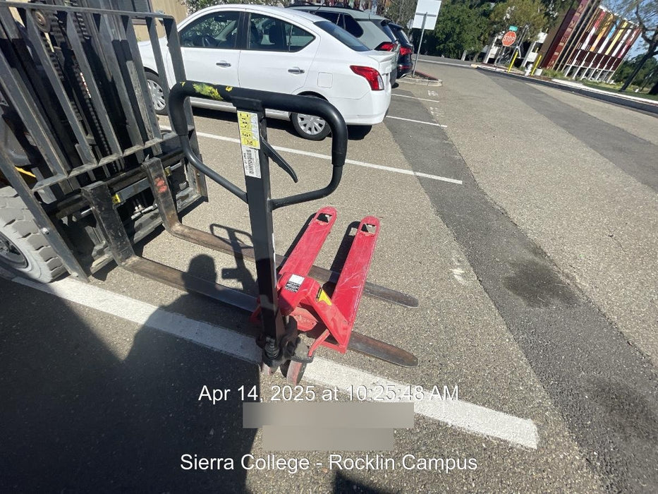 2019 HAUL MASTER 2.5 Ton Manual Pallet Jack