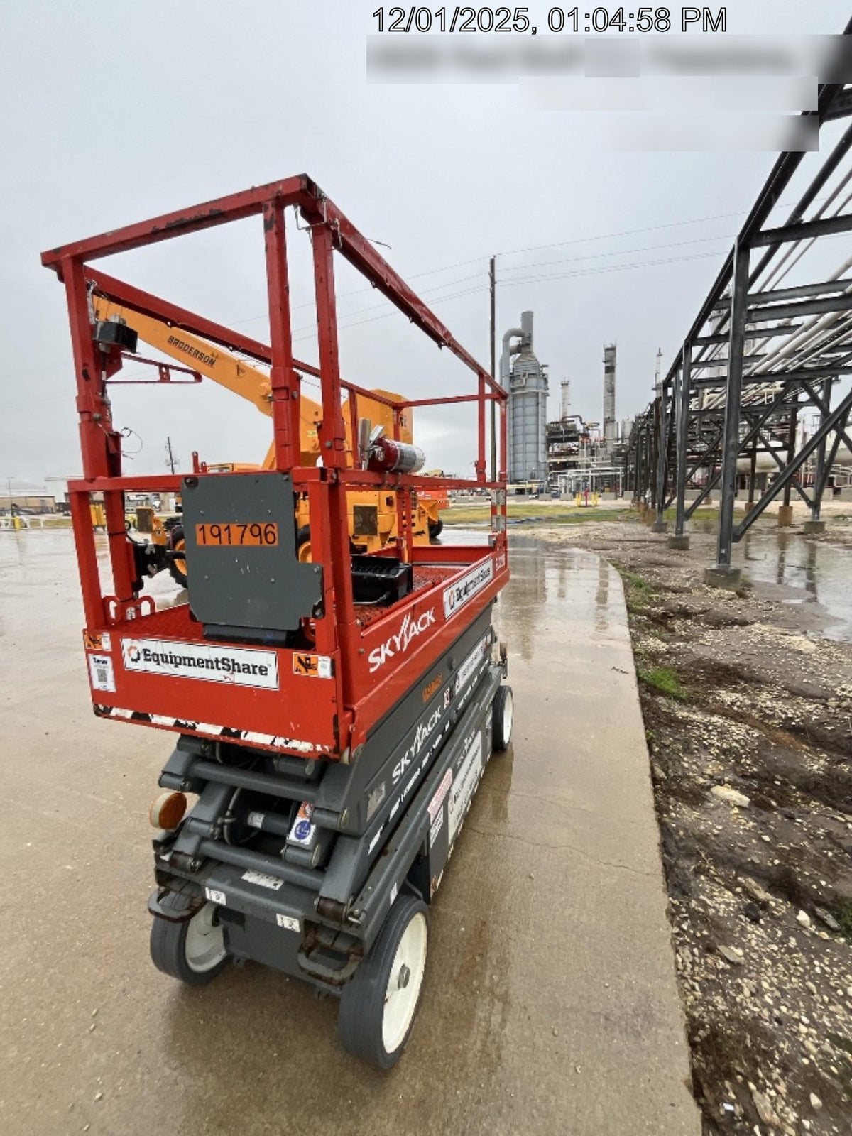 2021 SKYJACK SJ3226