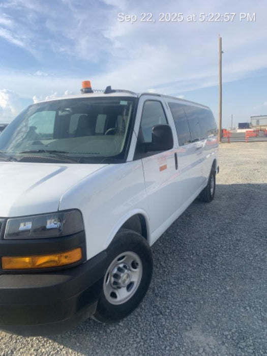 2025 CHEVROLET Express Van - Rental