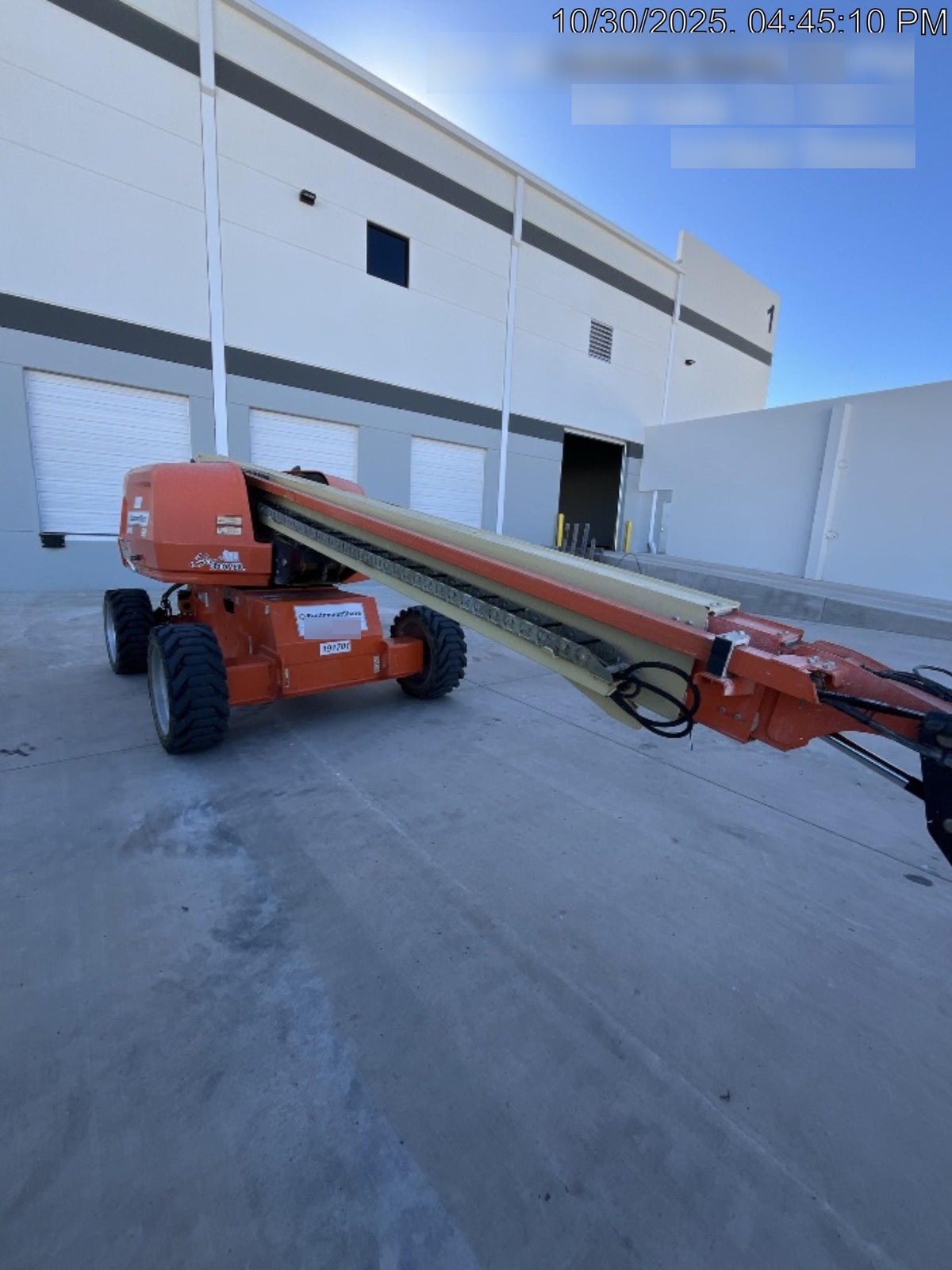 2021 JLG 660SJ