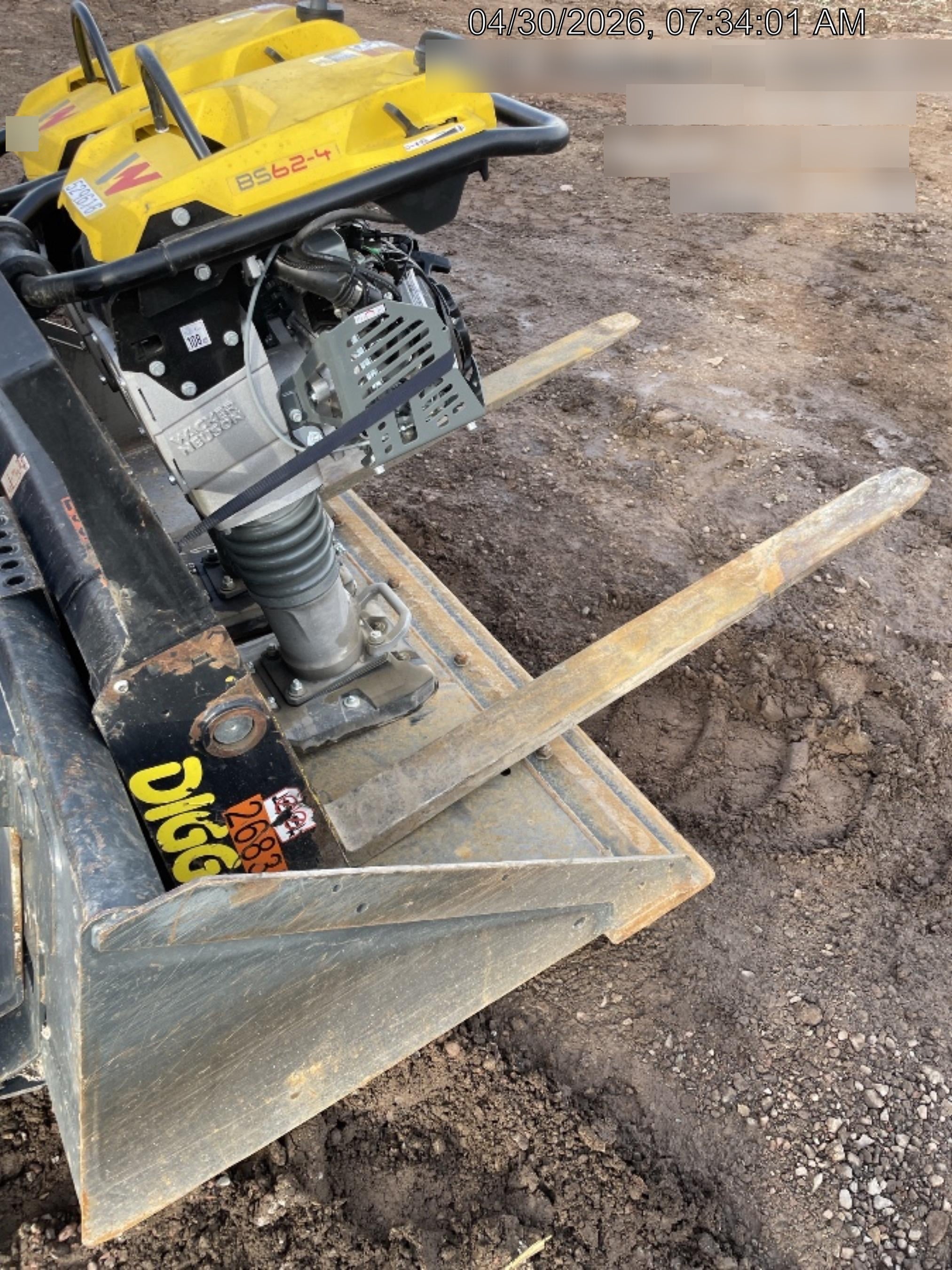 2022 DIGGA 48" Pallet Forks - Digga