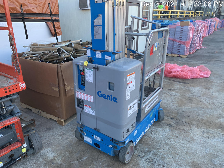2018 GENIE GR-20