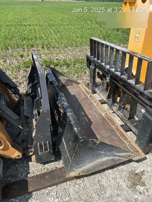 2022 PALADIN 48" Pallet Forks - Paladin
