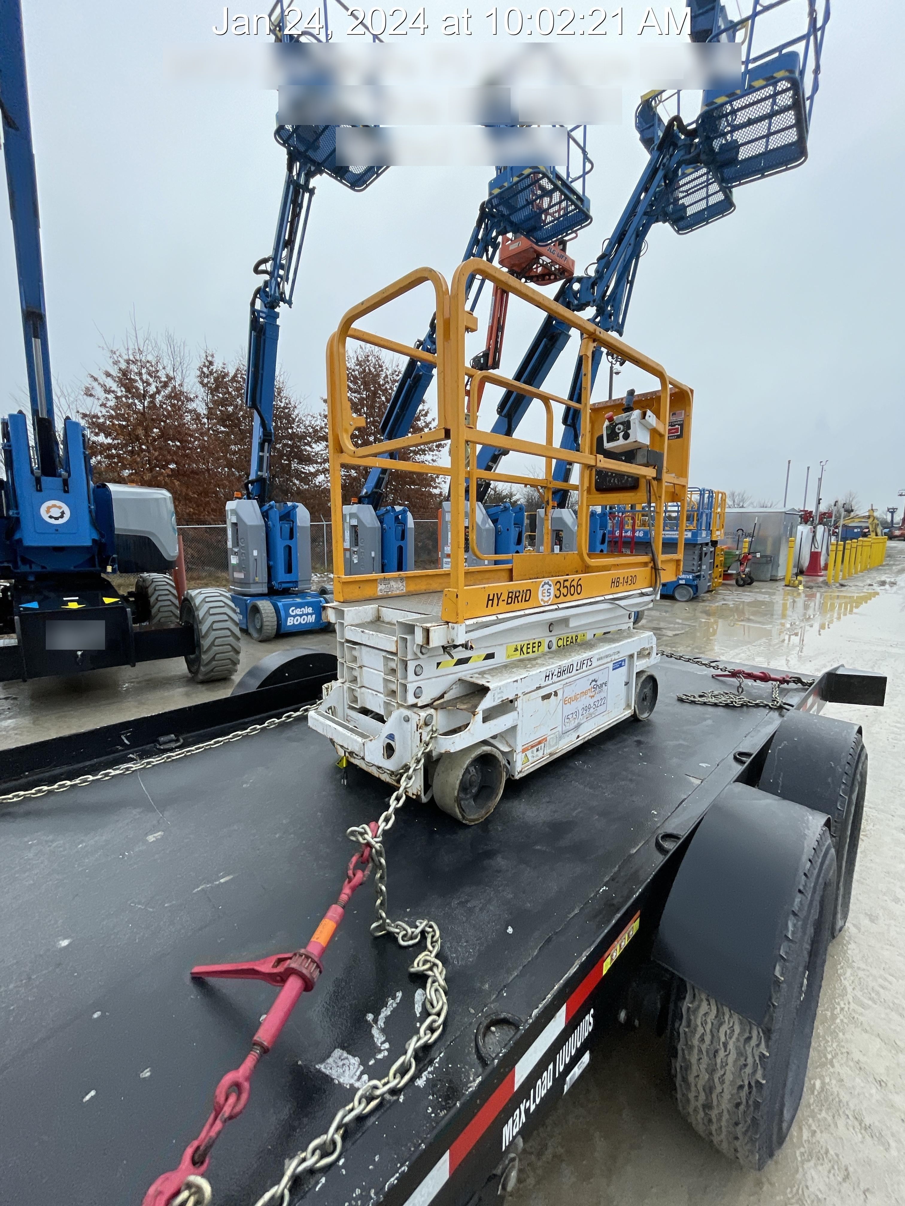Custom Equipment HB-1430 Hy-Brid Scissor Lift
Platform capacity up to 670 lbs
Working height up to 20 ft
Weighs under 1,700 lbs
Non-marking wheels