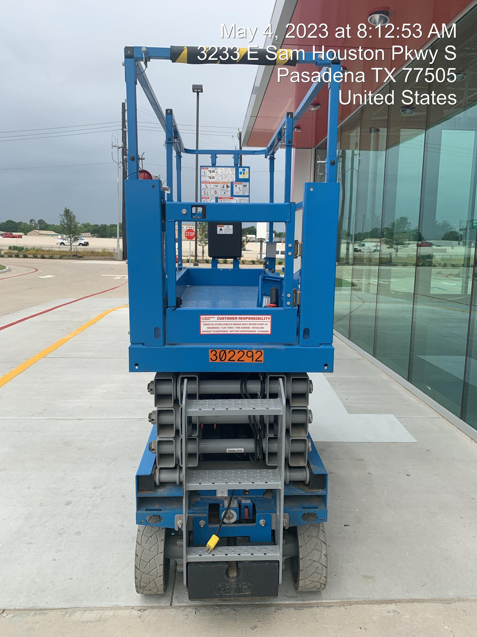 2023 GENIE GS-2632