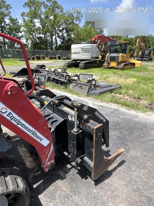 2022 BLUE DIAMOND 106525